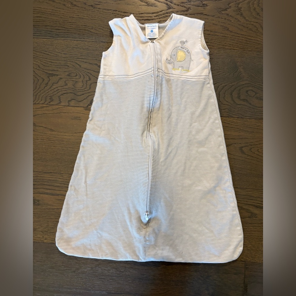 Halo baby sleep sack 6-12M excellent condition retail $99